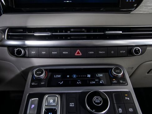 Used 2023 Hyundai Palisade Calligraphy w/ Cargo Package image 38