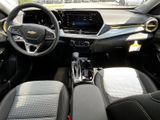 New 2025 Chevrolet Trax LT w/ LT Convenience Package image 5