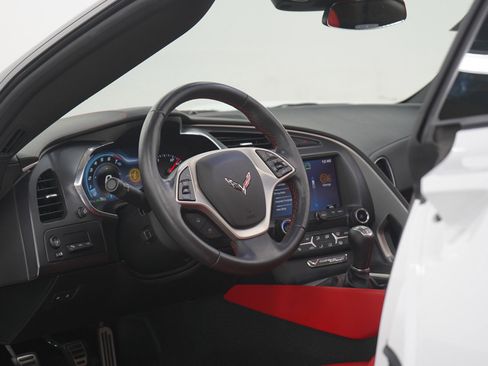 Used 2015 Chevrolet Corvette Stingray Coupe w/ 2LT Preferred Equipment Group image 16