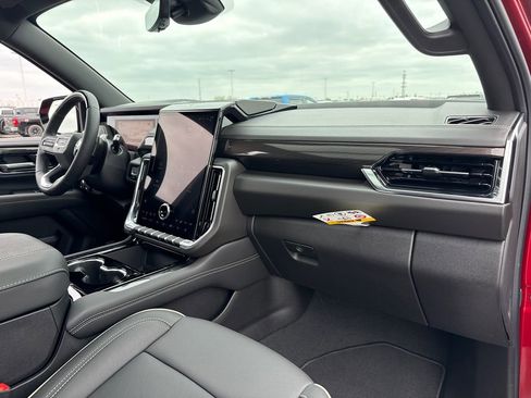 New 2026 GMC Yukon XL Elevation w/ Elevation Premium Package image 43