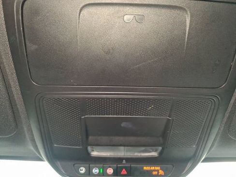 Used 2026 Chevrolet Equinox LT w/ Convenience Package II FWD image 8