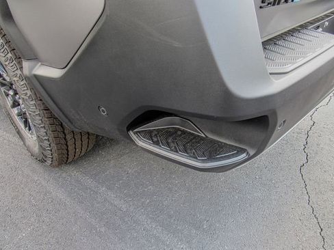 New 2026 Chevrolet Silverado EV Trail Boss image 9