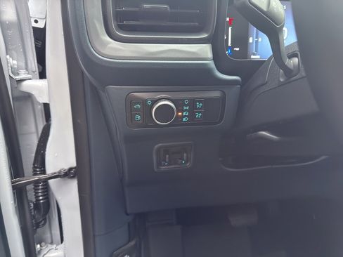 New 2026 Ford Maverick XLT w/ Equipment Group 301A image 25