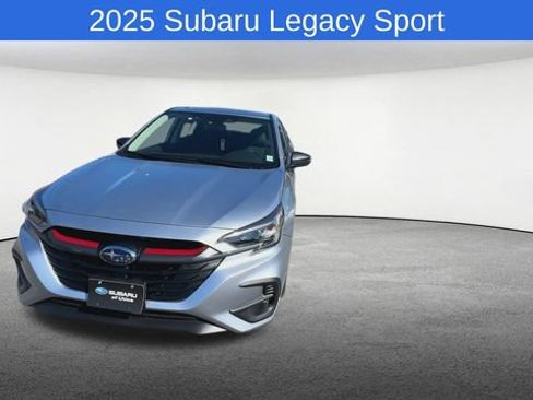 Used 2025 Subaru Legacy Limited w/ Popular Package #2 AWD/4WD image 4