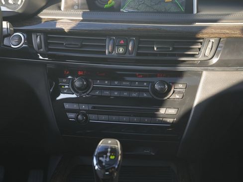 Used 2017 BMW X5 xDrive50i image 43