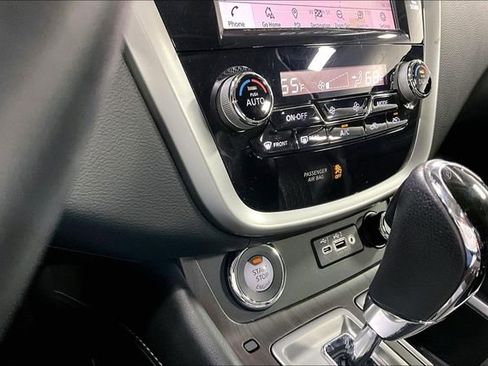Used 2020 Nissan Murano Platinum FWD image 17