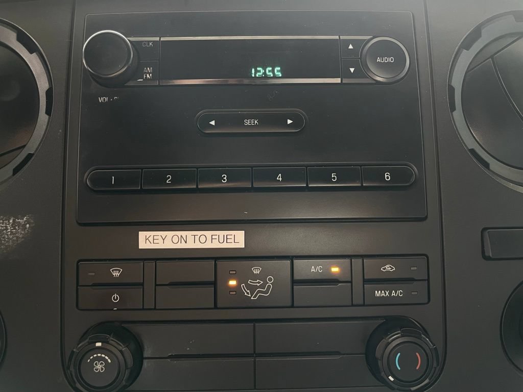 Used 2014 Ford F350 XL RWD image 44