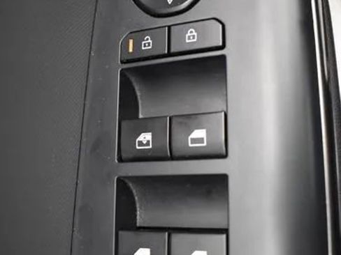 Used 2025 Kia K4 FWD image 20