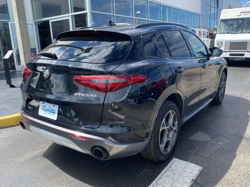 Used 2022 Alfa Romeo Stelvio Ti w/ Active Assist Plus Package image 9