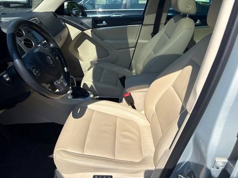 Used 2012 Volkswagen Tiguan SEL AWD/4WD image 13