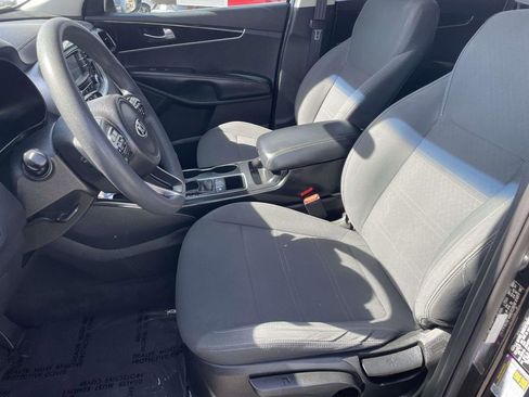 Used 2016 Kia Sorento FWD image 16