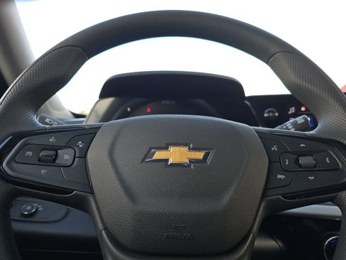 New 2026 Chevrolet Trax LT image 23