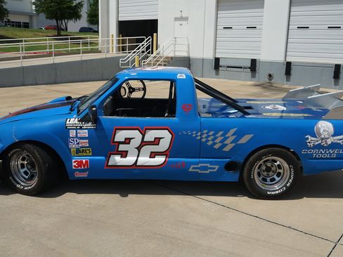 Used 1988 Chevrolet S10 Pickup 2WD Regular Cab image 5
