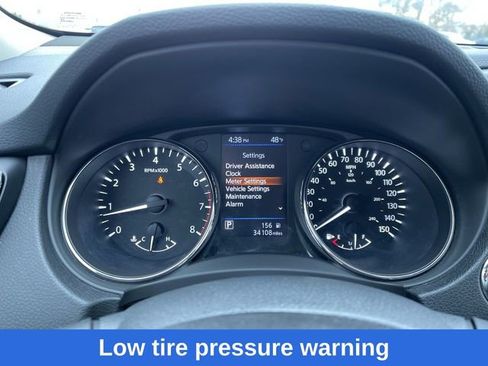 Used 2018 Nissan Rogue SV image 13