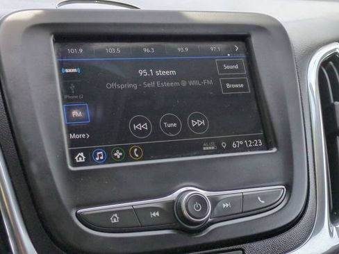 Used 2019 Chevrolet Equinox LT AWD/4WD image 16