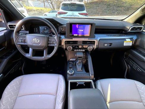 New 2026 Toyota Tacoma SR5 AWD/4WD image 5