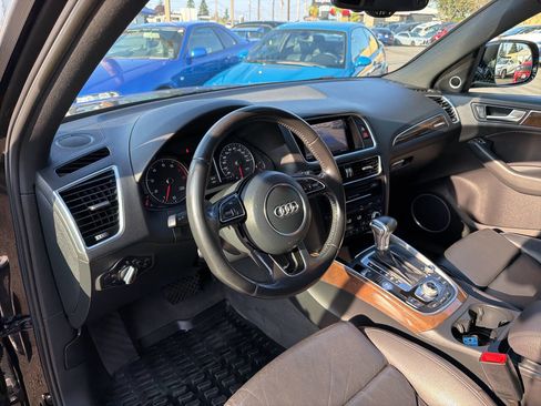 Used 2016 Audi Q5 2.0T Premium Plus w/ Technology Package image 37