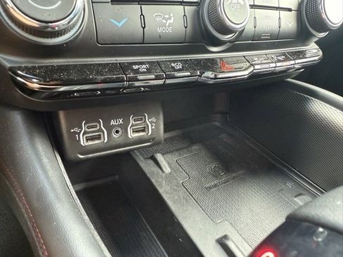 Used 2024 Dodge Durango R/T image 25