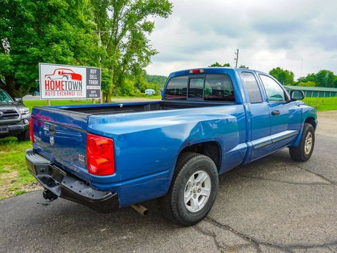 Used 2005 Dodge Dakota SLT AWD/4WD image 3