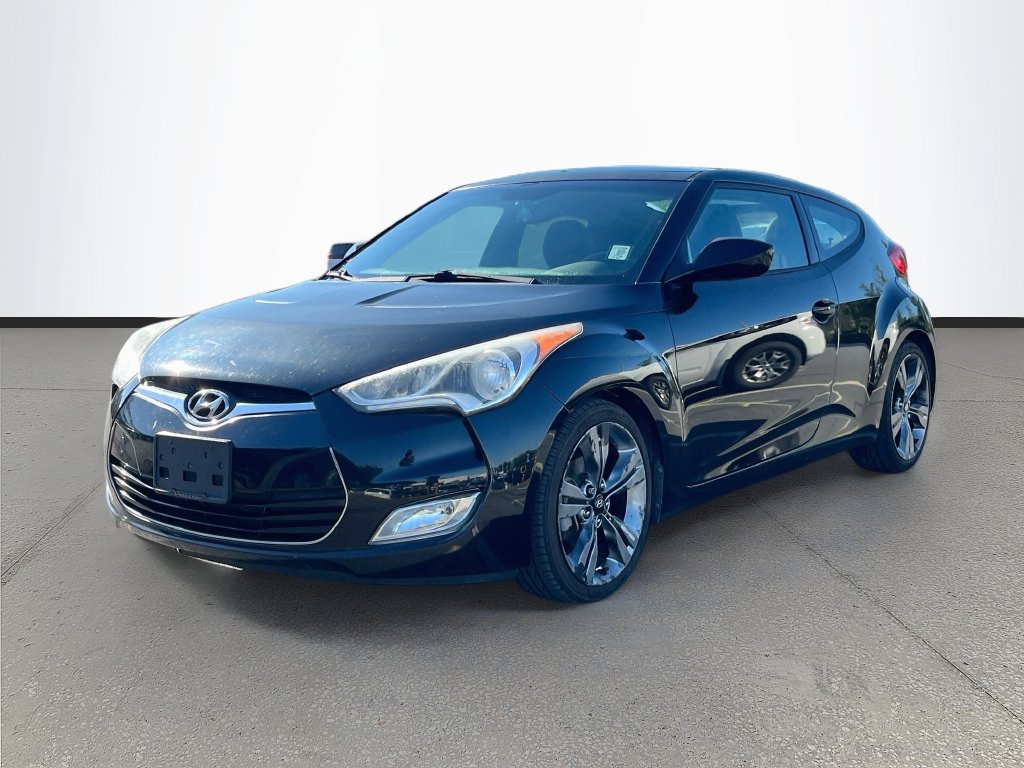 Used 2015 Hyundai Veloster w/ Option Group 03 FWD image 3