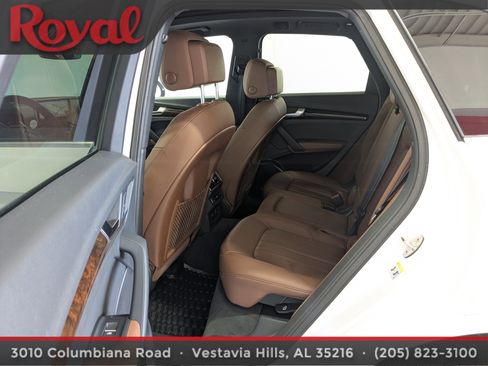 Used 2019 Audi Q5 2.0T Premium Plus w/ Premium Plus Package AWD/4WD image 15