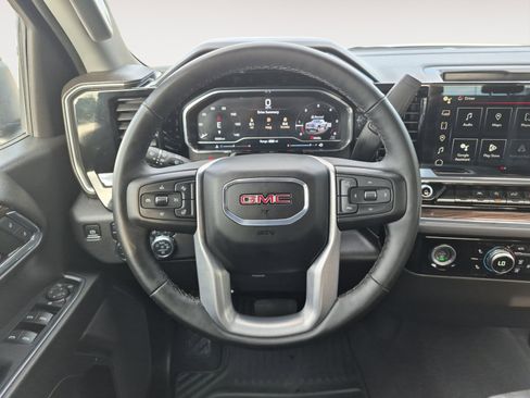 Used 2024 GMC Sierra 1500 Elevation AWD/4WD image 13