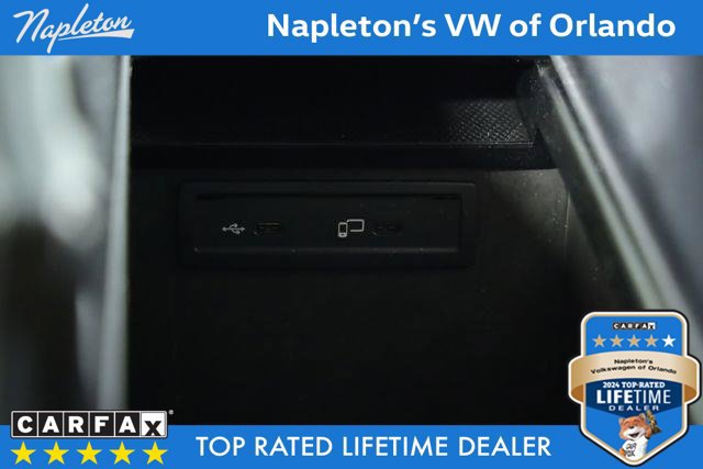 Used 2022 Mercedes-Benz GLC 300 w/ Premium Package Lite image 24