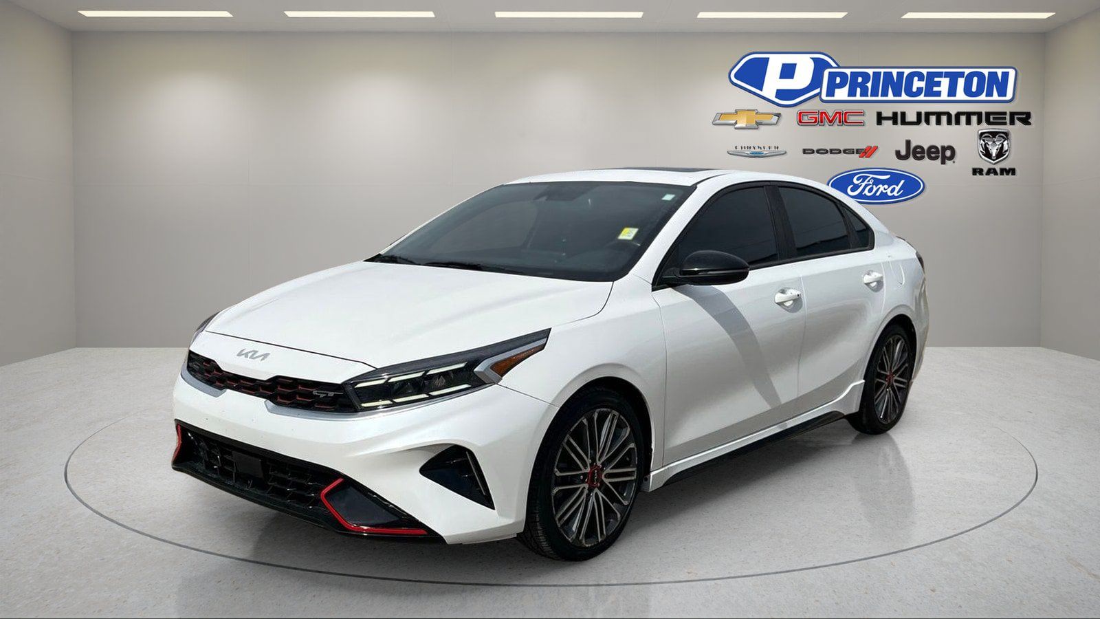 Used 2023 Kia Forte GT w/ GT2 Package FWD image 3