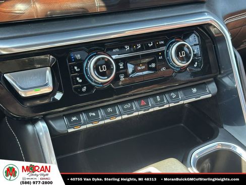Certified 2024 GMC Sierra 1500 Denali Ultimate AWD/4WD image 30