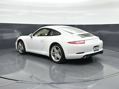 Used 2013 Porsche 911 Carrera RWD image 5