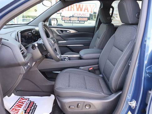 New 2026 Chevrolet Traverse LT w/ LPO, Floor Liner Package image 12