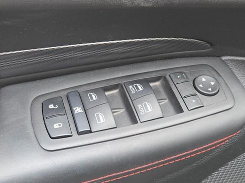 Used 2024 Dodge Durango GT image 27