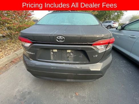 Used 2025 Toyota Corolla LE w/ Convenience Package FWD image 5