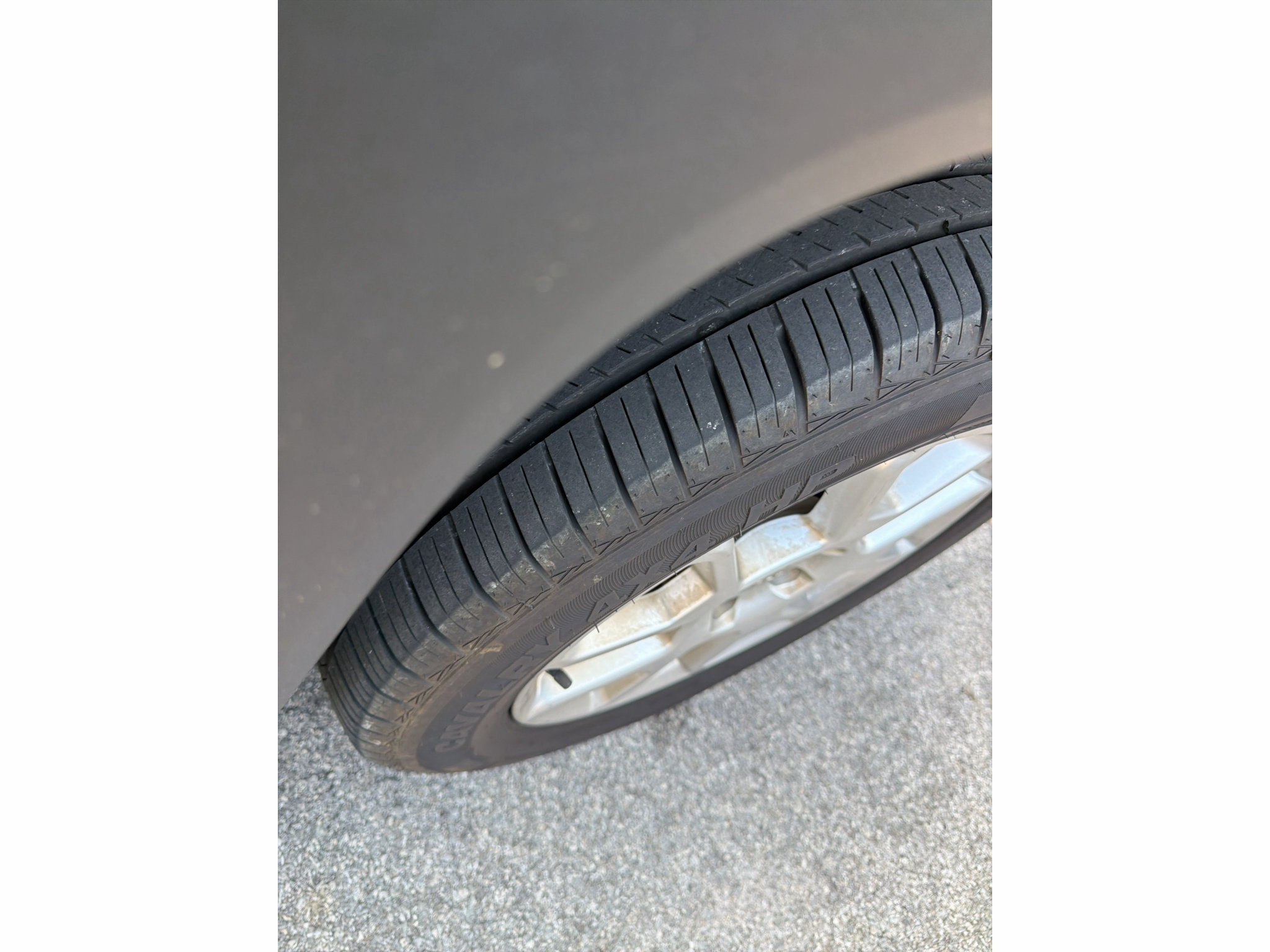 Used 2019 Jeep Renegade Latitude AWD/4WD image 8