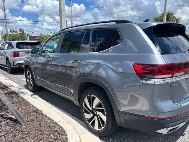 Used 2024 Volkswagen Atlas SE FWD image 6