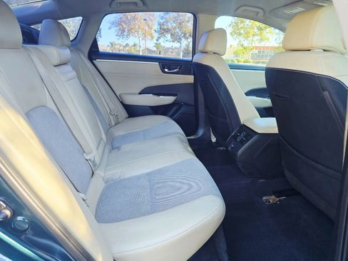 Used 2018 Honda Clarity Plug-In Hybrid image 35