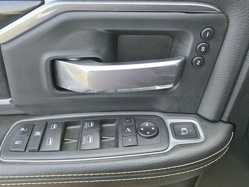 Used 2020 RAM 3500 Laramie image 27