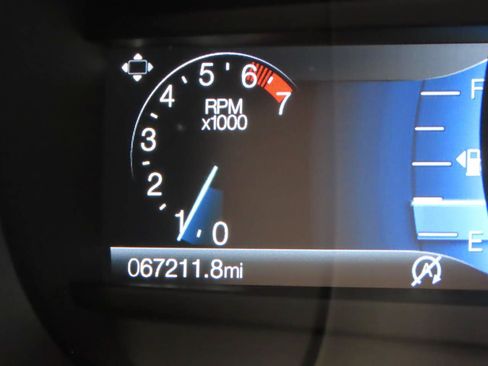 Used 2024 Ford Edge SEL AWD/4WD image 10