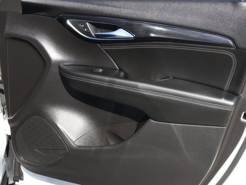 Used 2022 Buick Envision Preferred w/ Safety Package image 17