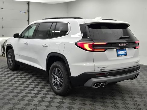 New 2026 GMC Acadia Elevation image 15