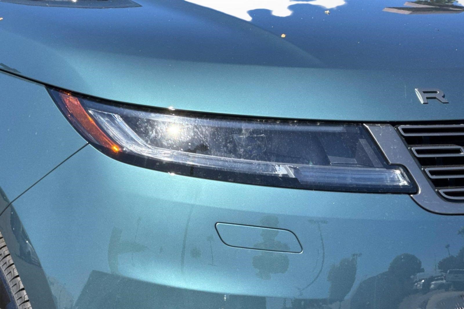 New 2027 Land Rover Range Rover Sport SE AWD/4WD image 12