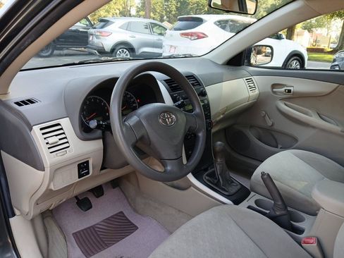 Used 2009 Toyota Corolla S FWD image 17