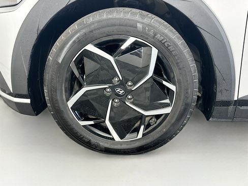 Used 2024 Hyundai Ioniq 5 SEL RWD image 11