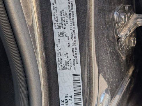 Used 2023 RAM 1500 Limited w/ Body Color Bumper Group AWD/4WD image 14