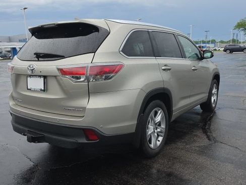 Used 2015 Toyota Highlander Limited AWD/4WD image 3