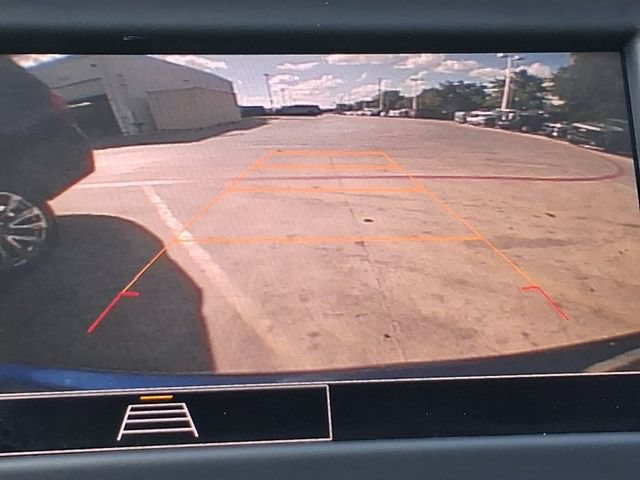 Used 2022 Chevrolet Equinox LT FWD image 11