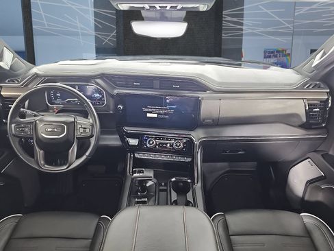 Used 2023 GMC Sierra 1500 AT4X AWD/4WD image 13