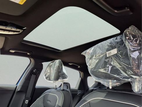 New 2025 Kia K4 GT-Line w/ GT-Line Sunroof Package image 19