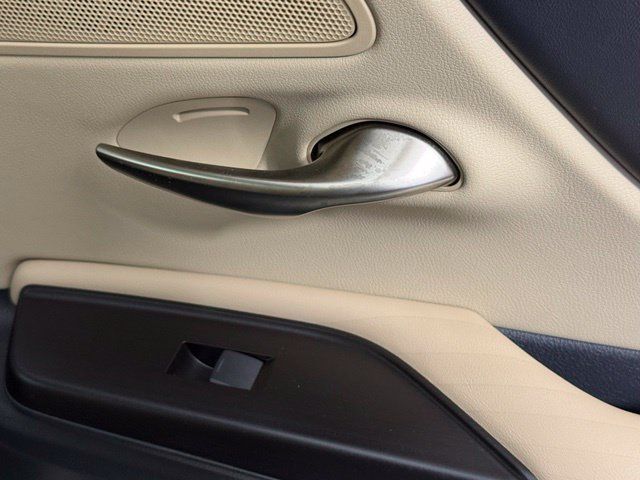 Used 2019 Lexus ES 350 w/ Accessory Package 2 FWD image 27