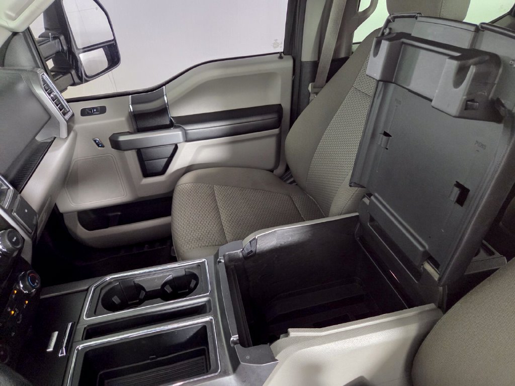 Used 2018 Ford F150 XLT w/ Heavy-Duty Payload Package AWD/4WD image 23